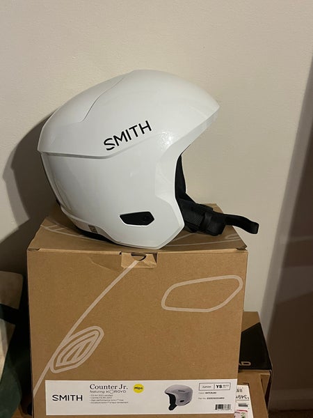 Kid's Small Smith COUNTER Jr MIPS Helmet (lightly Used) FIS Legal