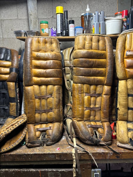 Cooper GP95xl 4 roll 34" Goalie Leg Pads Pro Stock (Used)