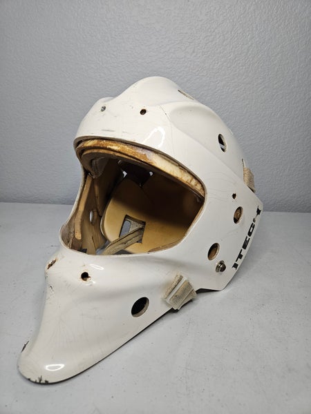 Senior Large Itech Profile Pro 960 Goalie Mask (Used)