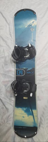 134cm ROSSIGNOL ROC-T SNOWBOARD w/ ADULT S/M ROSSIGNOL REFLET BINDINGS *USED*