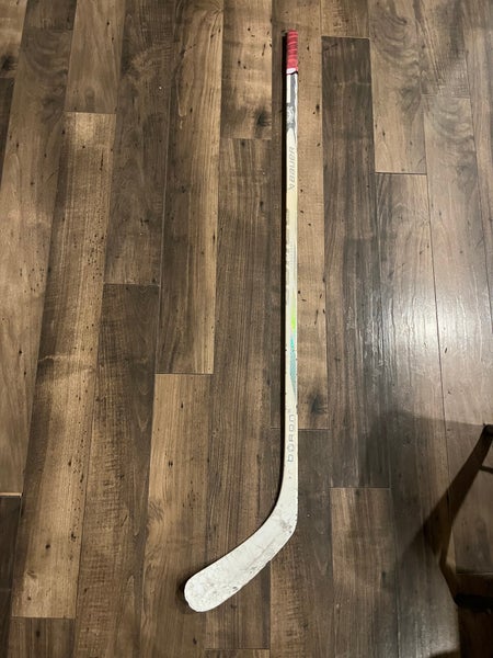 Junior Bauer Proto-R Right Handed Hockey Stick P92 50 Flex (Used)