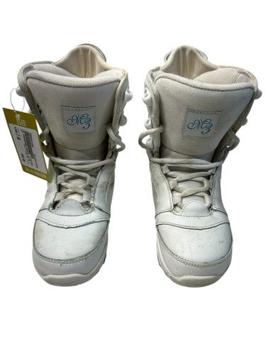 Used M3 SNOWBOARD BOOTS Girls Snowboard Boots White Junior 05 11835-S000201286