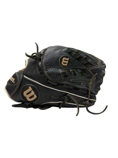 Used Wilson A07RF29125 RH Throw Fastpitch Gloves Black And White 12 1/2" 11835-S000201441