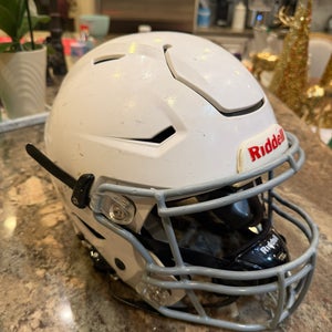 Youth Large Riddell SpeedFlex Helmet (Used)
