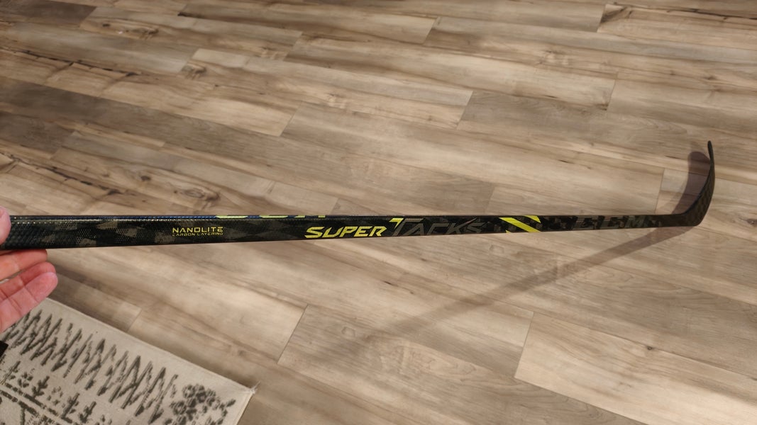 Senior CCM Super Tacks AS4 Pro Right Handed Hockey Stick P28M 85 Flex Pro Stock