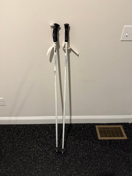 52in (130cm) Rossignol All Mountain Ski Poles (Used)