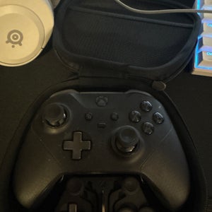 Xbox series 2 elite controller