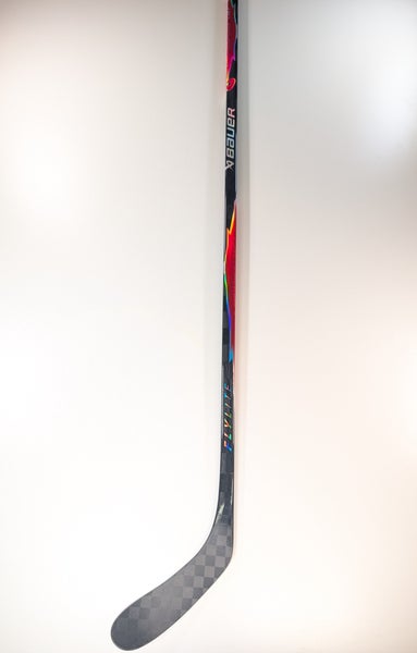 New Senior Red RH Bauer Vapor Flylite, 87 Flex, P28