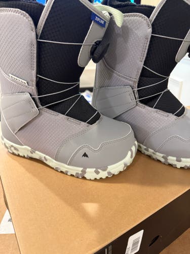 Unisex 6K Burton Zipline Boa Snowboard Boots (New)