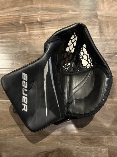 Bauer Vapor Hyperlite 2 Regular (Used)