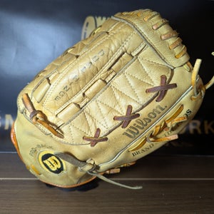 Outfield RH Wilson A1000 Baseball Glove 12.5" (Used)