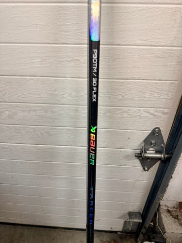 Junior Bauer Nexus Tracer Left Hand Hockey Stick P90TM 30 Flex (Used)