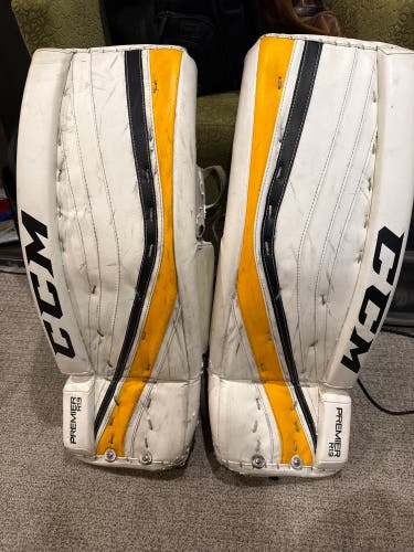 29" CCM Premier R1.9 Goalie Leg Pads (Used)