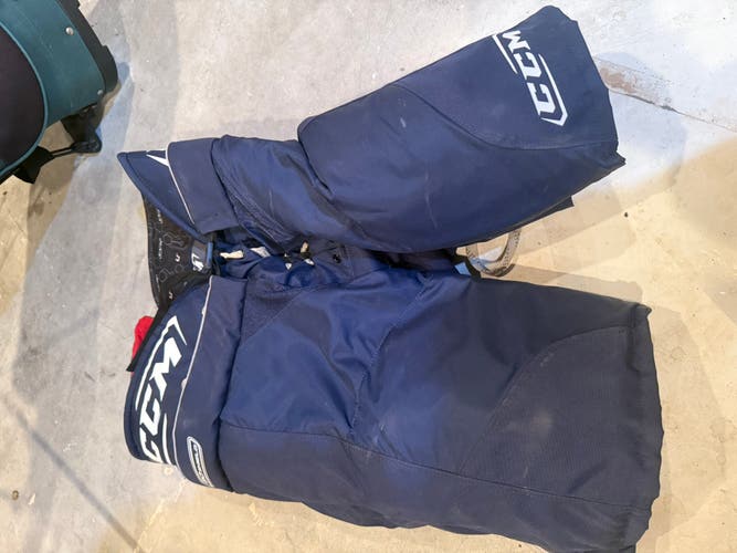 Men's Senior Medium CCM U+CL Hockey Pants (Used)