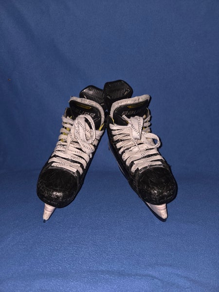 Bauer Supreme 3S Pro Hockey Skates Size 4.5 with upgraded Bauer Fly-TI steel (Used)