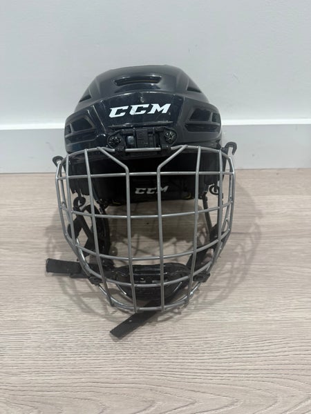 Small CCM Tacks 310 Helmet (Used) with CCM cage