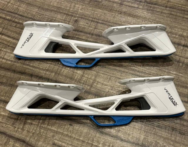 Bauer Vertexx Edge Goalie Skate Blade Holders Size 9 New
