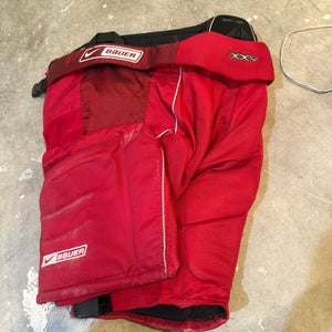Junior XL Nike Hockey Pants (Used)