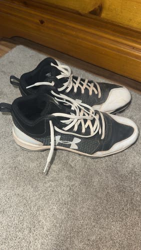 Black Men's Size M 9.0 (W 10.0) Under Armour High Top Molded Cleats (Used)
