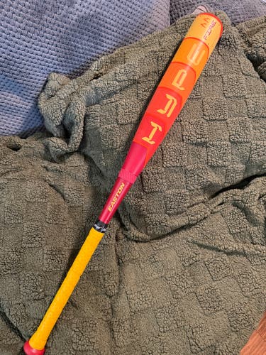 2025 Easton Hype Fire Composite USSSA 31in 23oz (-8)