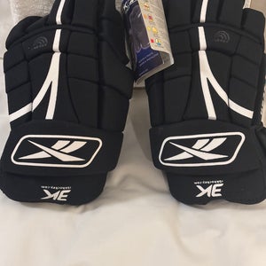 New w/Tags Vintage Reebok 3K Senior Men's Hockey Gloves 14” HG3K - New Old Stock