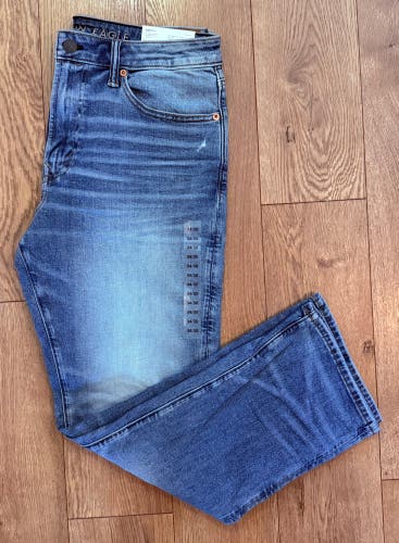 Men's American Eagle Jeans 34/30Blue Relaxed Straight Leg Airflex Stretch (NWT)