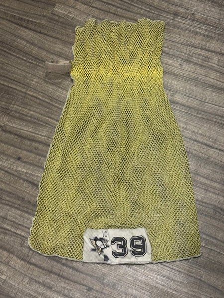 Pittsburgh Penguins NHL Laundry Bag #39 Gold Used