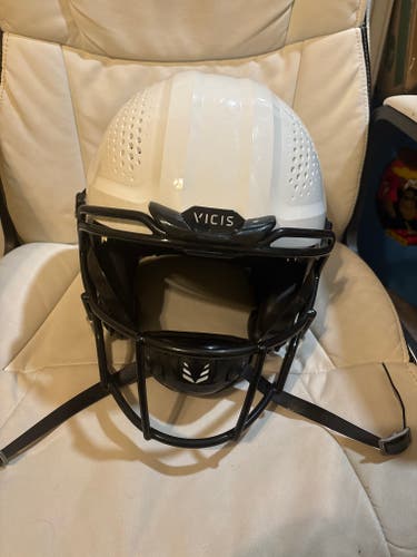 Youth Large Vicis ZERO2 Helmet (Used)