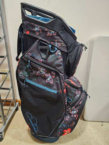 Unisex Sun Mountain Bag (Used)