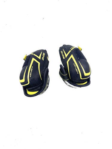 Used CCM 9040 Junior Elbow Pads MD 11860-S000301601