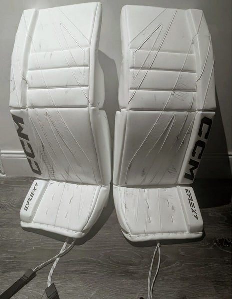 33" 2025 CCM EFlex 7 Goalie Leg Pads (New)