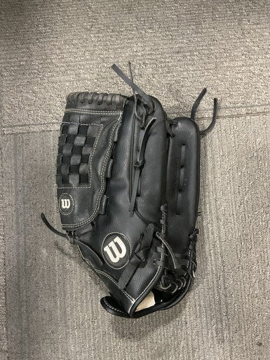 Used Wilson A350 BB/SB Glove RH Throw Black 14" 11614-S000226162