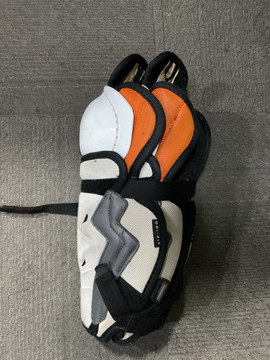 Used Nike V10 Junior Shin Guards White 12" 11614-S000226146