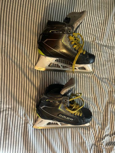 Bauer Elite Hockey Goalie Skates 7 (Used)