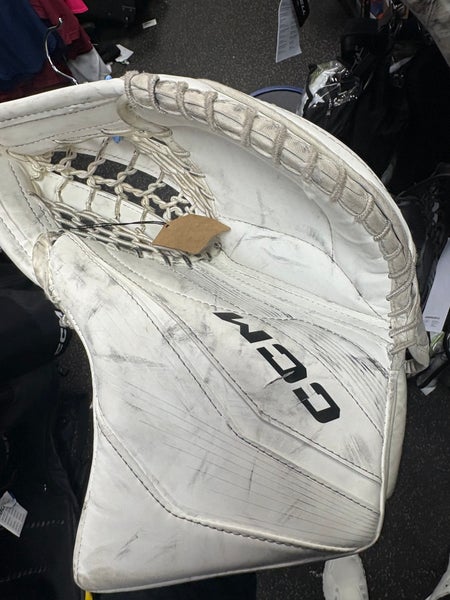 CCM Extreme Flex E6.5 Regular Catcher Used