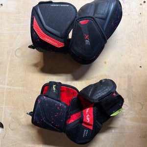 Senior Medium Bauer Vapor 3X Elbow Pads (Used)
