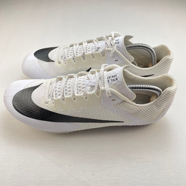 White Unisex Adult Size M 10.5 (W 11.5) Nike (Used)