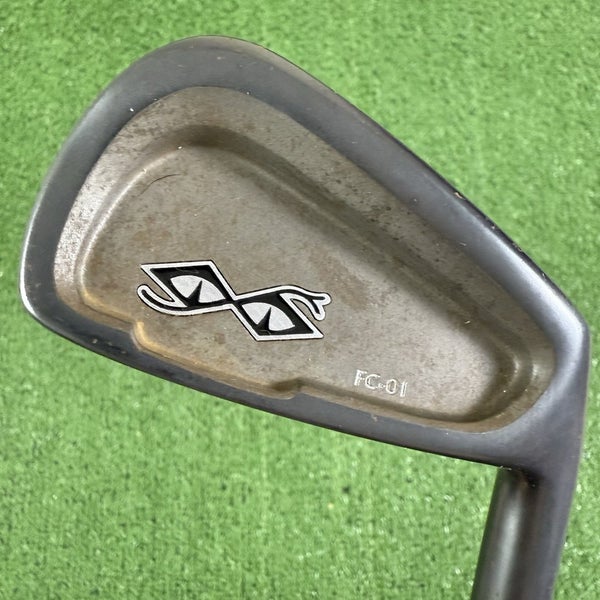 Snake Eyes FC-01 Gunmetal Black 4 Iron Penley Stealth 70 Regular Flex Graphite