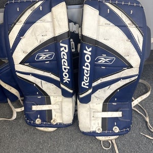 Youth Size 21 Inch 53cm Reebok Ice Hockey Goalie Leg Pads.