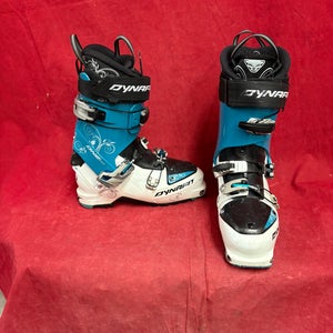 Alpine Touring Ski Boots: Mondo 23 & 23.5 Alpine Touring Ski Boots (Used)