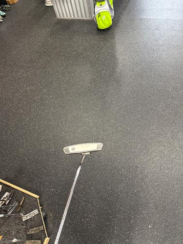 Odyssey (Used) Right Handed Men's Mallet Putter