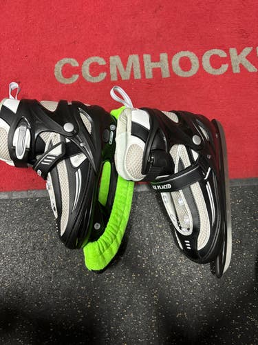 Used LAKE PLACID SKATES Youth Hockey Skate Adjustable 11337-S000463798