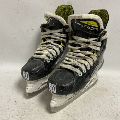 Used Bauer VAPOR 3X Junior Hockey Skate Junior 03 11855-S000195254