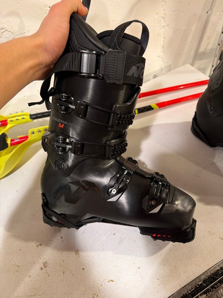 Mondo 26 & 26.5 Nordica Dobermann Ski Boots (New)
