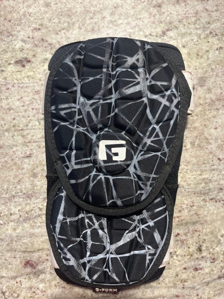 Black Junior Elbow Protection (Used)