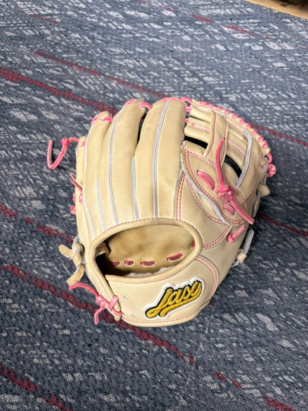 2024 Pro series RH Infield Baseball Glove 11.75" (Used)