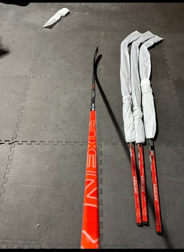 Senior Bauer Nexus Tracer Left Hand Hockey Stick P88 70/77 Flex (New) Pack of 2