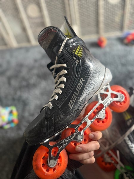 2023 Bauer Vapor Hyperlite 2 Hockey Skates 7 (Used)