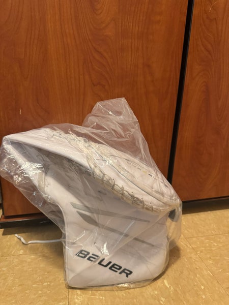 2023 Bauer Vapor Hyperlite 2 Regular (New)