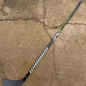 Warrior Alpha LX2 Right Handed W03 95 Pro Stock (New) Sticks Item#PSW04